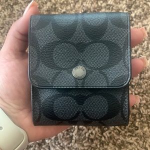 coach charcoal/black grooming kit